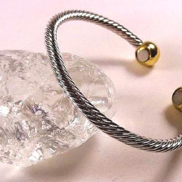 Magnetarmband "Golfer" mit 50% Rabatt